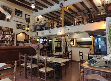 spain/barcelona/gracia/restaurant/el-disbarat