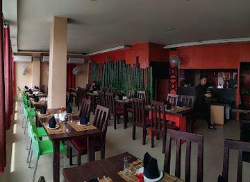 india/guwahati/paltan-bazaar/restaurant/royal-naga-restaurant