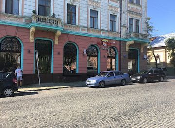 ukraine/chernivtsi/restaurant/cherami