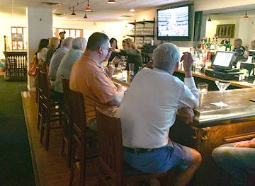 pennsylvania/scranton/restaurant/wood-grille