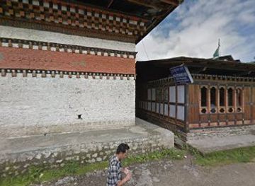 bhutan/jakar/restaurant/deki-restaurant-noodles-and-momos