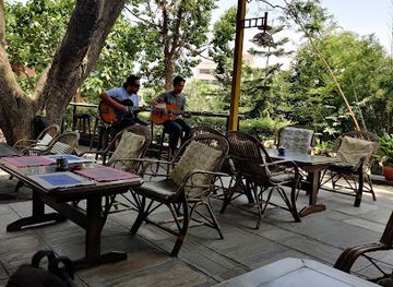 nepal/bagmati-zone/restaurant/the-yellow-house