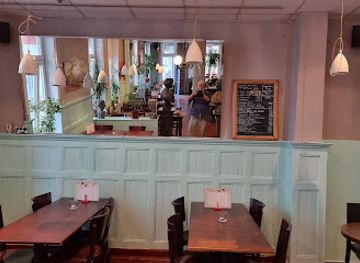 germany/hannover/linden/restaurant/luci-della-montagna