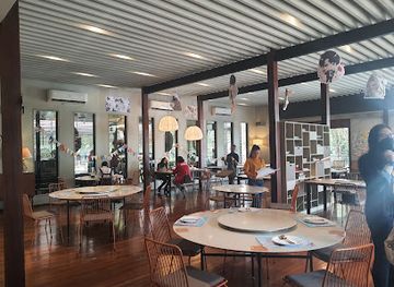 philippines/national-capital-region-ncr/restaurant/moon-rabbit-cafe-restaurant