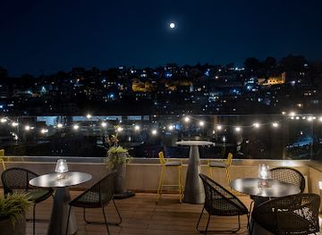 madagascar/isalo-national-park/restaurant/soho-restaurant