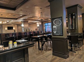 tennessee/nashville/music-row/restaurant/five-odd-fellows-food-drink