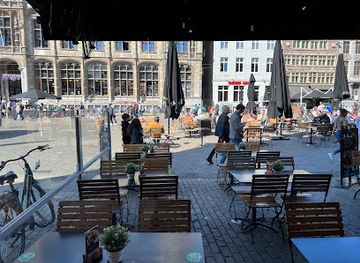belgium/ghent/korenmarkt/restaurant/ellis-gourmet-burger