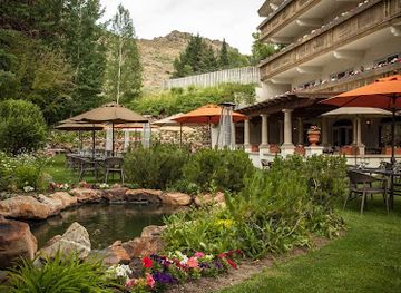 idaho/sawtooth-national-recreation-area/restaurant/grill-at-knob-hill