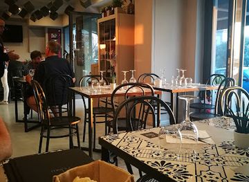 italy/naples/posillipo/restaurant/unpizzicodi