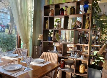 azerbaijan/baku/icherisheher/restaurant/la-kuku