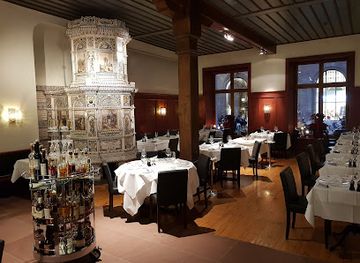 switzerland/basel/grossbasel/restaurant/schlusselzunft