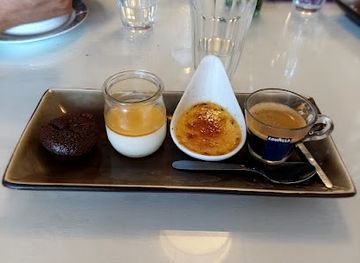 mayotte/plage-de-n-gouja/restaurant/l-orient-express