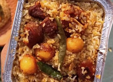 bangladesh/barisal/restaurant/māṭir unun