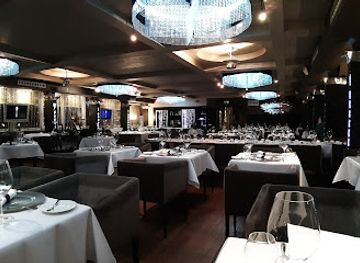 hungary/budapest/restaurant/spoon