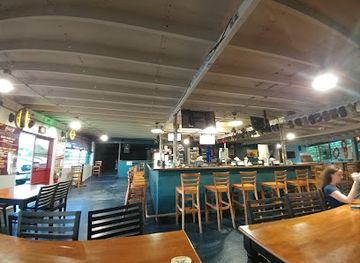 guam/umatac-bay/restaurant/sumay-pub-grill
