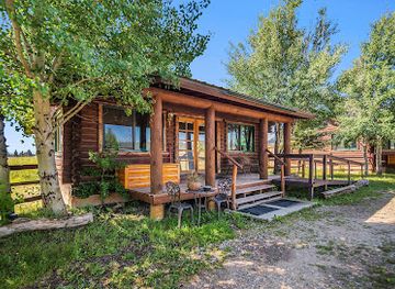 montana/the-yellowstone-valley/restaurant/bar-n-ranch
