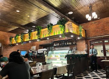 philippines/vigan/restaurant/cafe-evelyn