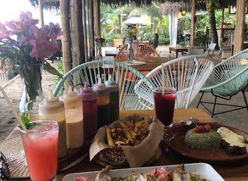 ecuador/montanita-beach/restaurant/lido-beach-grill