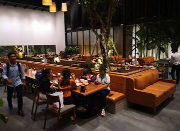 cambodia/siem-reap/wat-bo-road/restaurant/vitking-house-steung-siem-reap