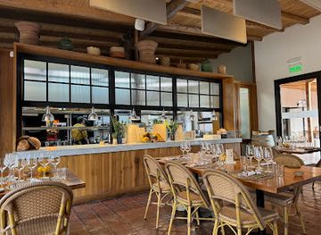 argentina/cuyo/restaurant/restaurante-fogon-bodega-lagarde