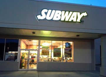 massachusetts/quabbin-reservoir/restaurant/subway