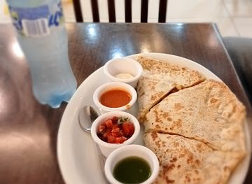 guatemala/tikal/restaurant/tikal-cafe-tikal-futura