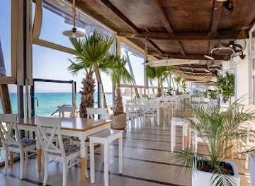 greece/crete/heraklion/restaurant/archipelagos-seafood-restaurant
