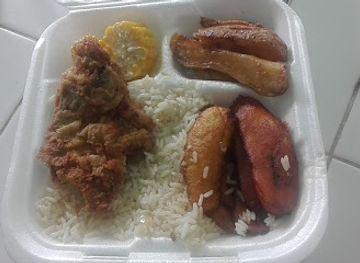 honduras/tela/restaurant/restaurante-mar-y-tierra