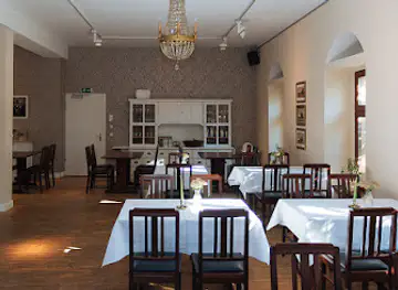 Restaurant HOFLIEFERANT / Magdeburg