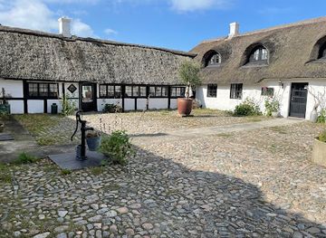 denmark/laso/restaurant/hotel-strandgaarden-badehotel