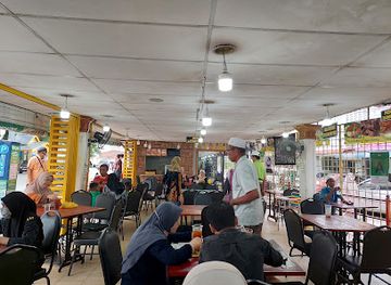 malaysia/kota-bharu/restaurant/suriani-nasi-kukus