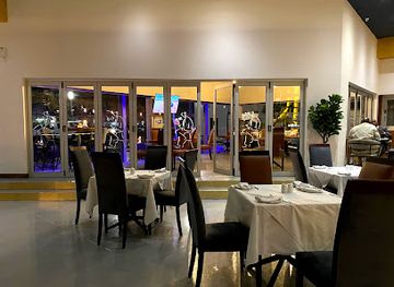 botswana/kgatleng-district/restaurant/rhapsody-s