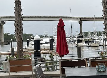 alabama/orange-beach/restaurant/mile-marker-158