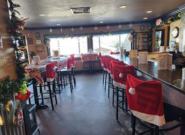 colorado/estes-park/restaurant/cousin-pat-s-pub-grill