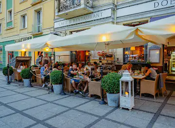 Cafe & Restaurant Dobry Rok