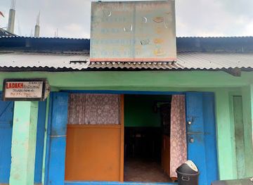 india/arunachal-pradesh/restaurant/ladakh-restaurant