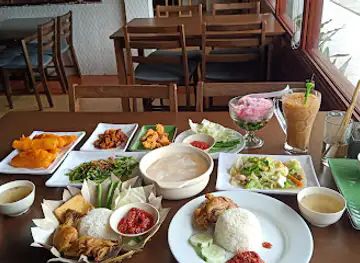Q-Inn Restaurant, Tutong Branch