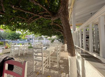 albania/himara/restaurant/brothers-grill-fast-food