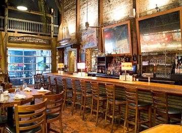 south-carolina/charleston/restaurant/coast-bar-grill