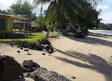 samoa/lalomanu-beach/restaurant/lupe-s-beach-fale-and-resort