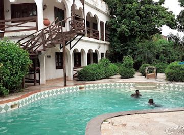 the-gambia/kombo-central/restaurant/yundum