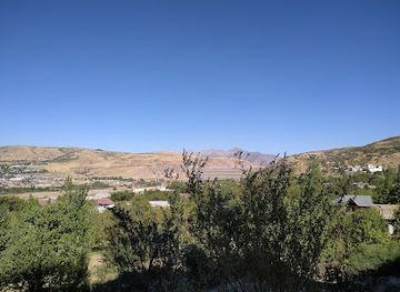 uzbekistan/chimgan-mountains/restaurant/cinara-s