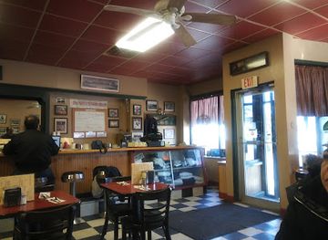 massachusetts/new-bedford/restaurant/dillon-s-restaurant