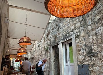 croatia/hvar/restaurant/macondo