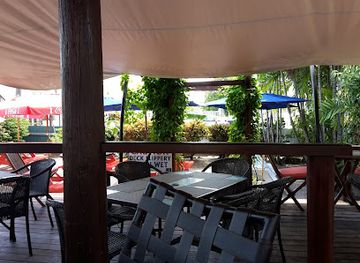 barbados/rockley/restaurant/mojo