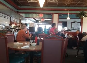 iowa/ottumwa/restaurant/riverside-family-restaurant