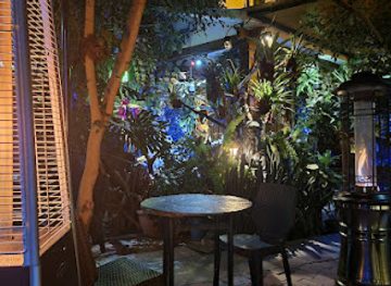 bolivia/cochabamba/calderon/restaurant/el-bosque-de-las-hadas