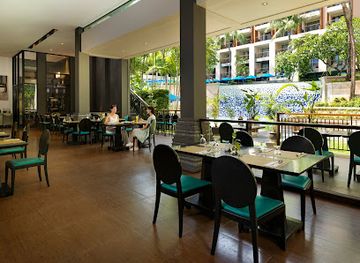 thailand/phuket/karon/restaurant/en-vogue-restaurant