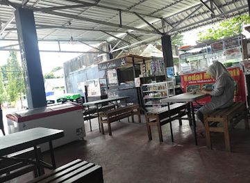 indonesia/maluku/restaurant/pujasera-masariku