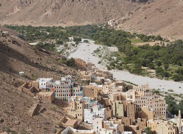 yemen/hadhramaut/restaurant/easy-travel-to-yemen